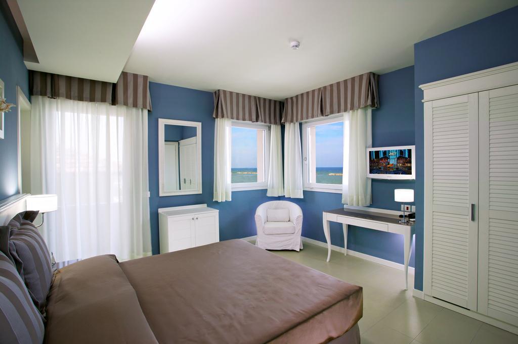 Hotel Nettuno Cesenatico Ngoại thất bức ảnh